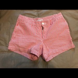 Gap pink and white seersucker shorts
